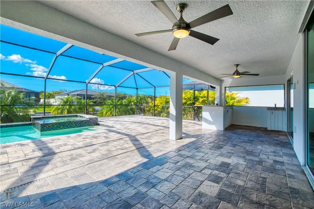 1824 SW 23rd Court Cape Coral FL 33991