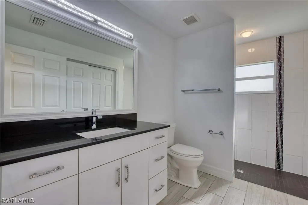 1824 SW 23rd Court Cape Coral FL 33991