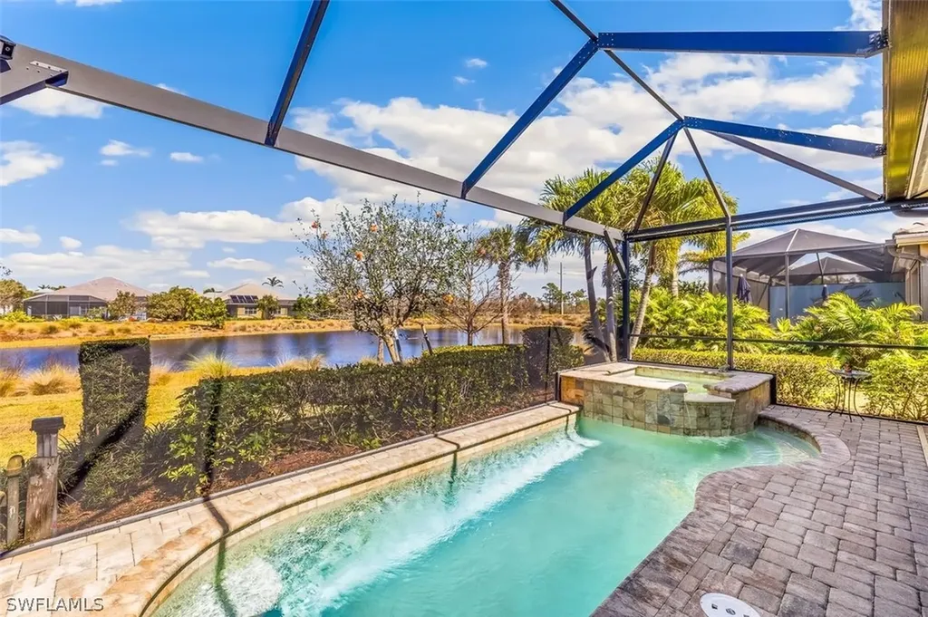6931 Cay Court Naples FL 34113