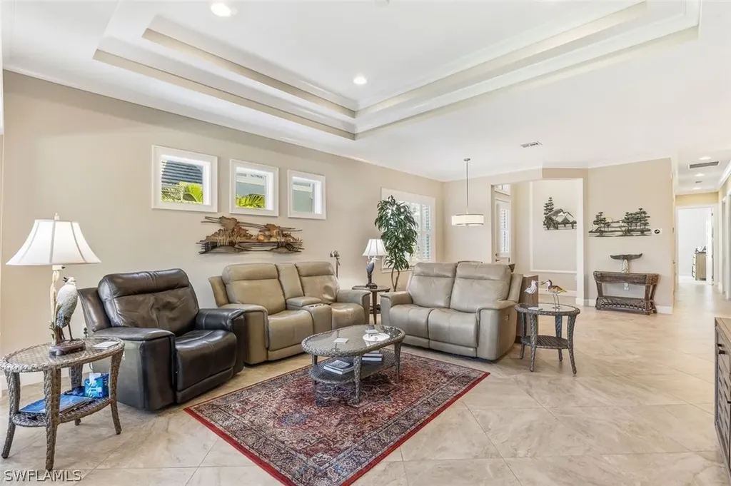 6931 Cay Court Naples FL 34113