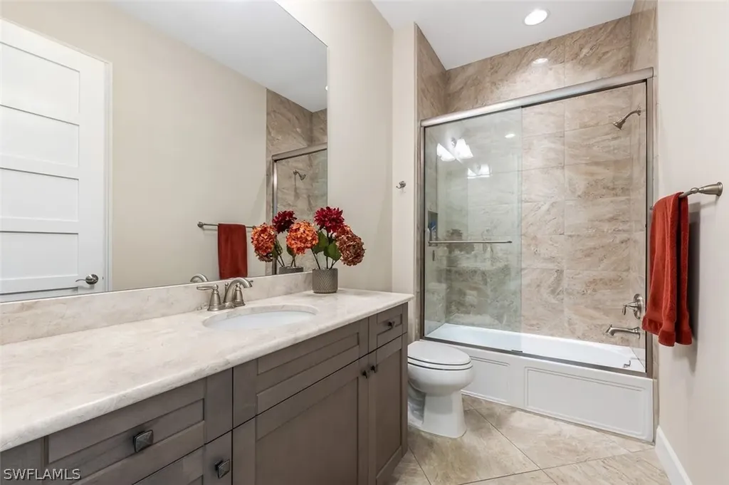 6931 Cay Court Naples FL 34113