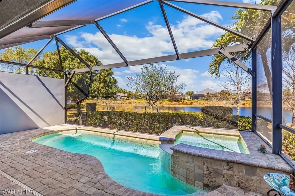 6931 Cay Court Naples FL 34113