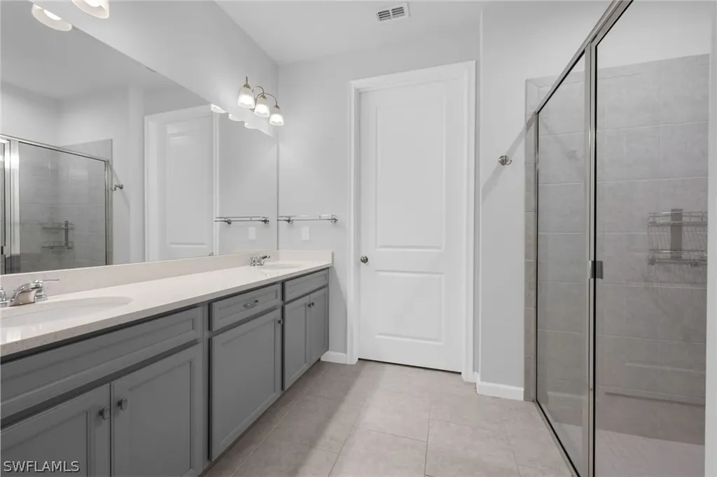 4631 Arboretum Circle Naples FL 34112