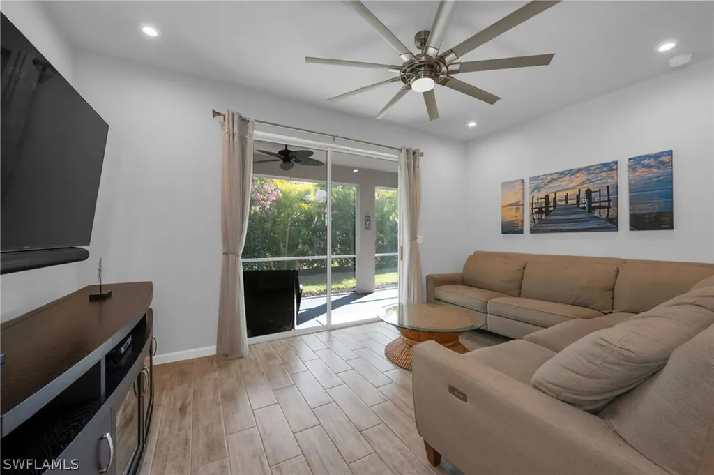 4631 Arboretum Circle Naples FL 34112