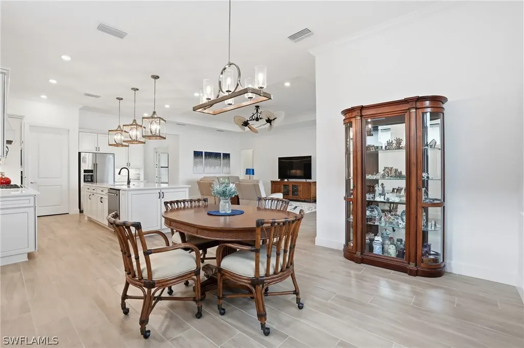 1821 Amador Court Naples FL 34120