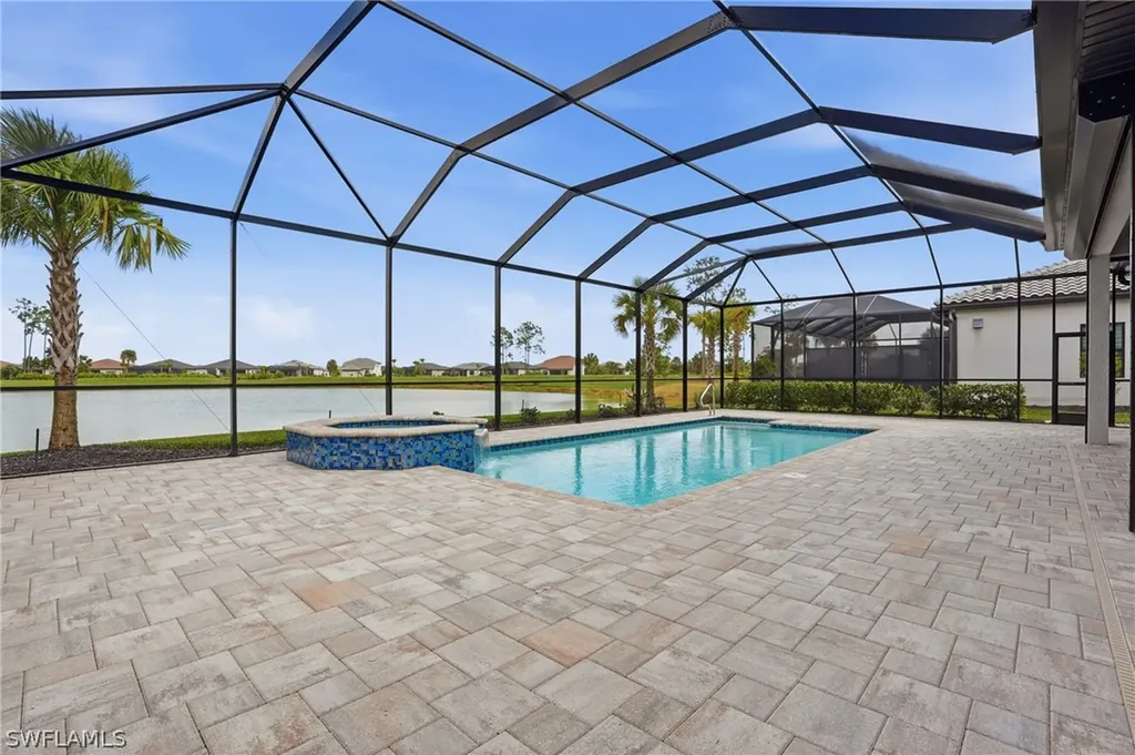 1821 Amador Court Naples FL 34120