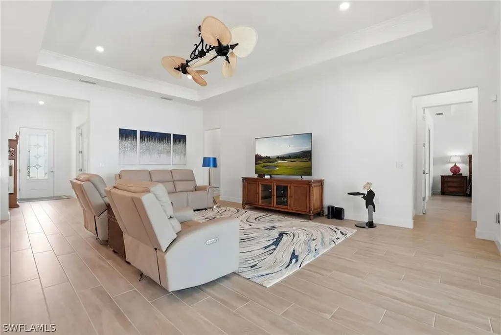 1821 Amador Court Naples FL 34120