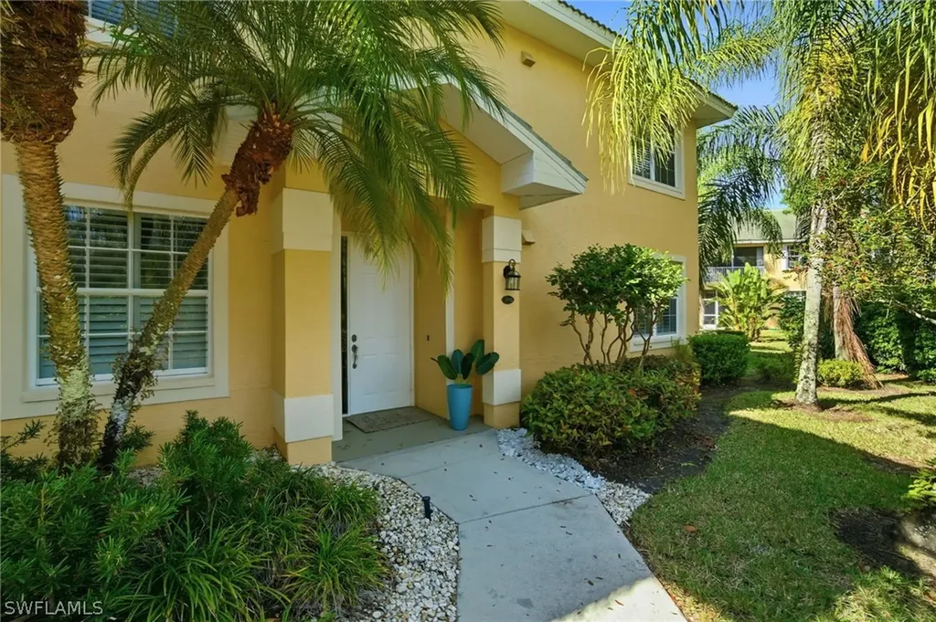 8310 Big Acorn Circle Naples FL 34119