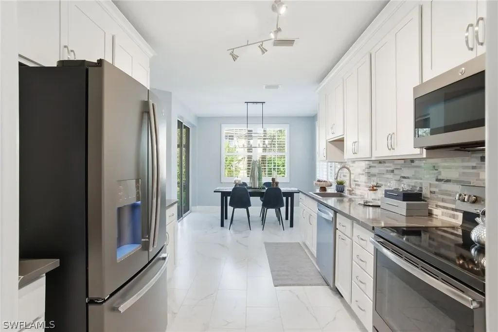 8310 Big Acorn Circle Naples FL 34119