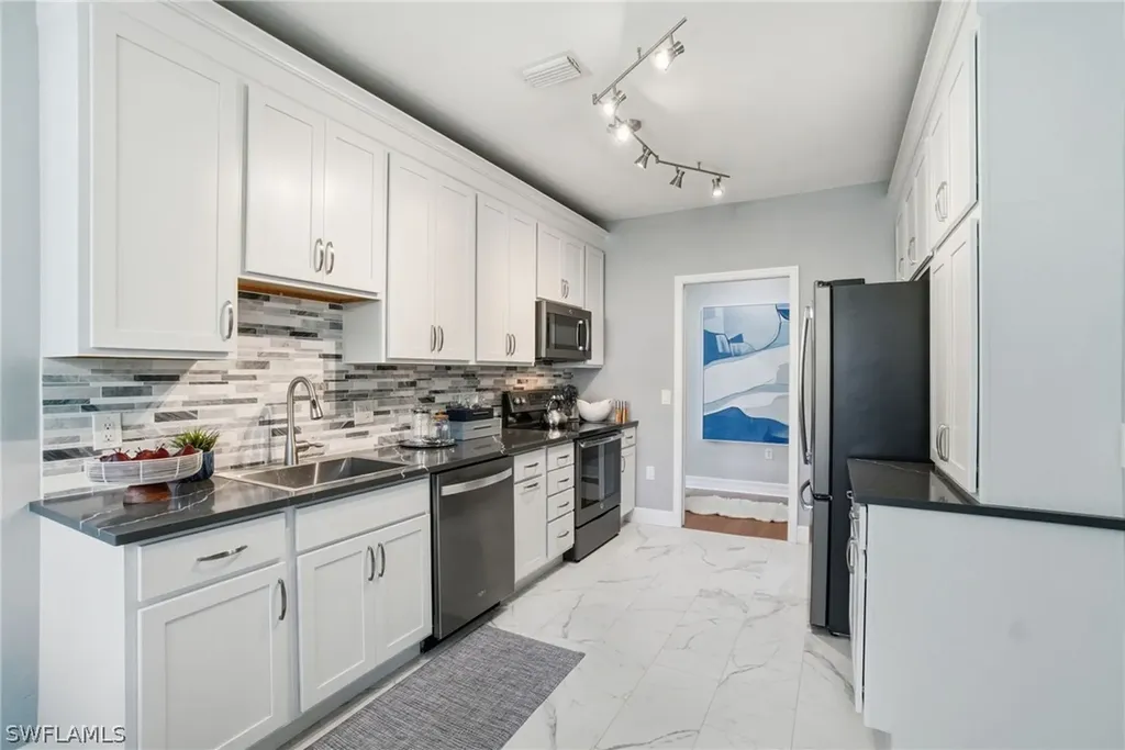 8310 Big Acorn Circle Naples FL 34119