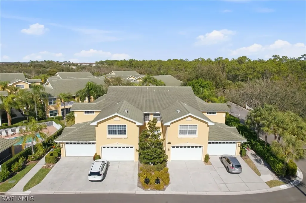 8310 Big Acorn Circle Naples FL 34119