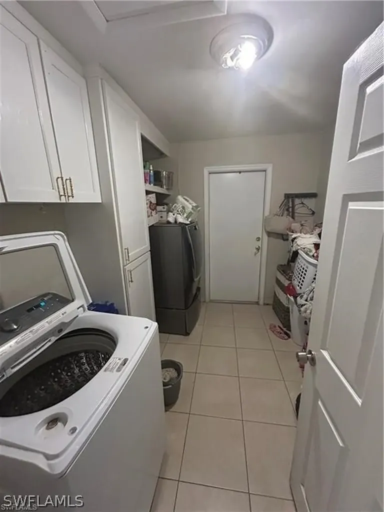 4920 Cortez Circle Naples FL 34112