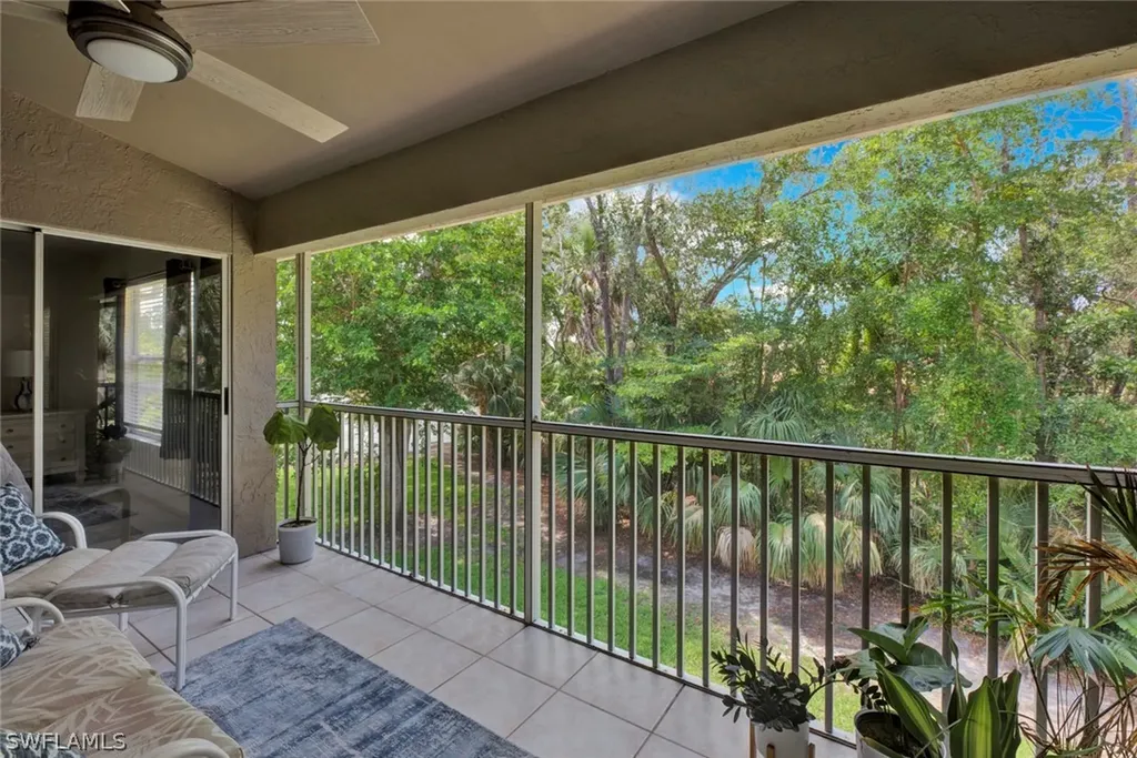 386 Emerald Bay Circle Naples FL 34110