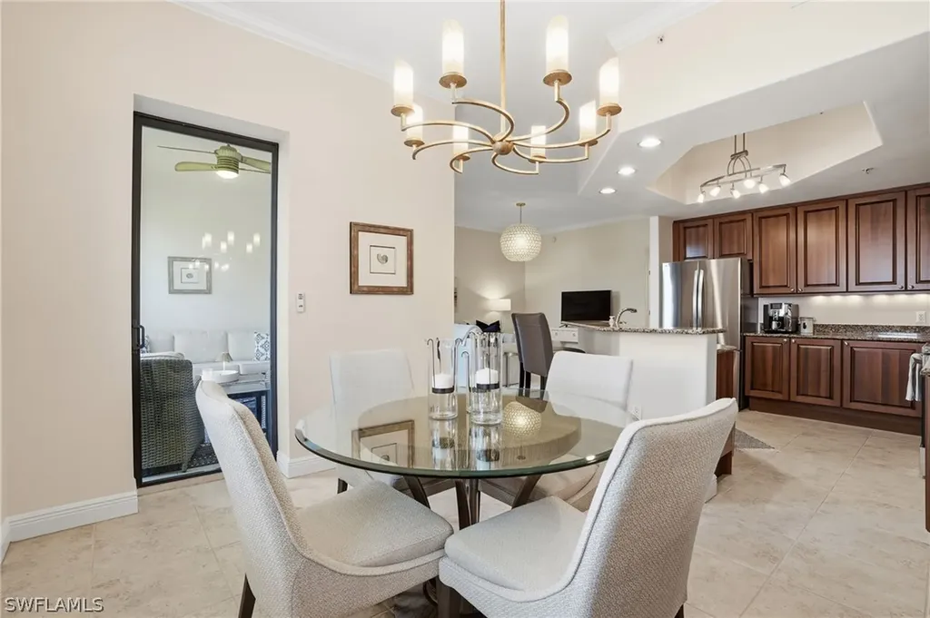975 Sandpiper Street Naples FL 34102
