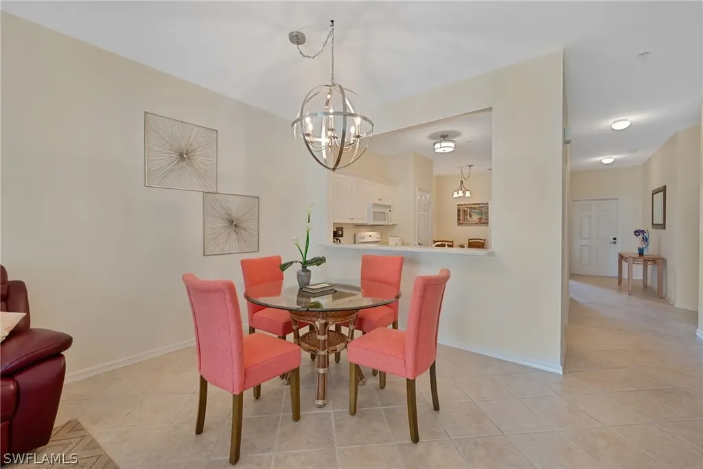 3993 Bishopwood Court E Naples FL 34114