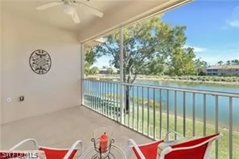 3993 Bishopwood Court E Naples FL 34114