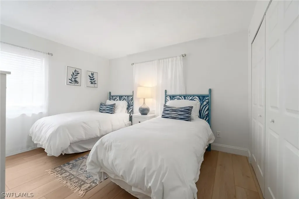 1222 Gordon Drive Naples FL 34102
