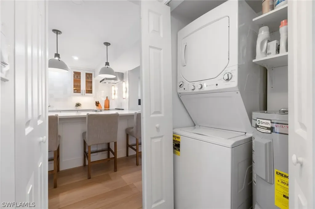 1222 Gordon Drive Naples FL 34102