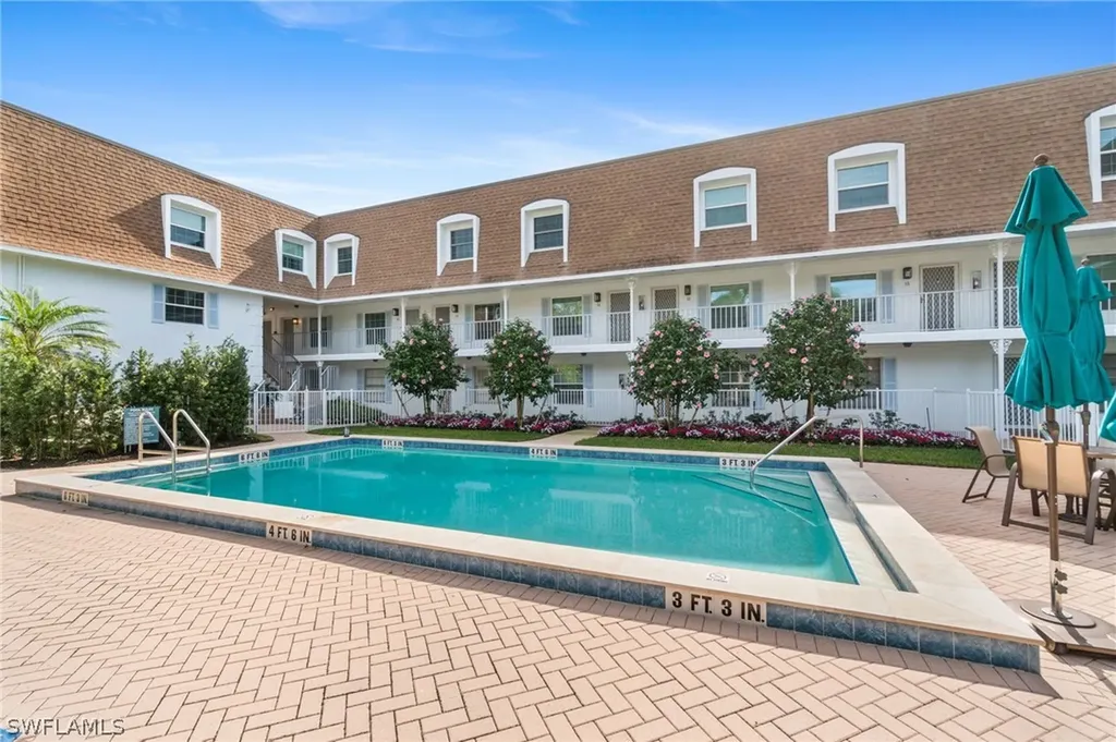 1222 Gordon Drive Naples FL 34102
