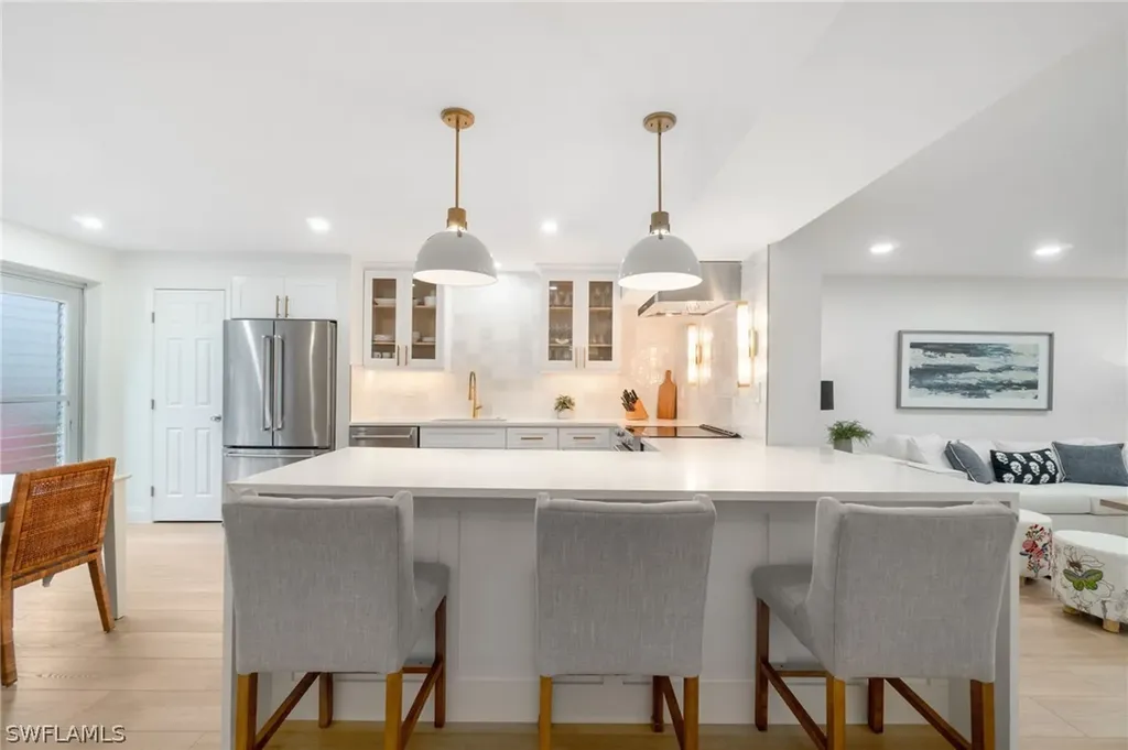 1222 Gordon Drive Naples FL 34102