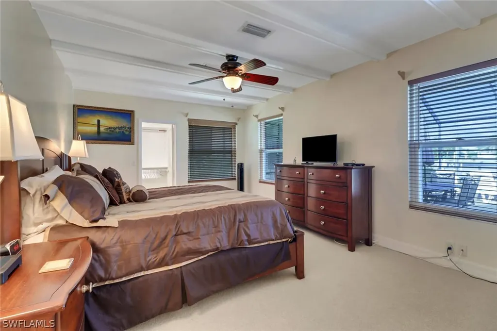 562 Goldcoast Court Marco Island FL 34145