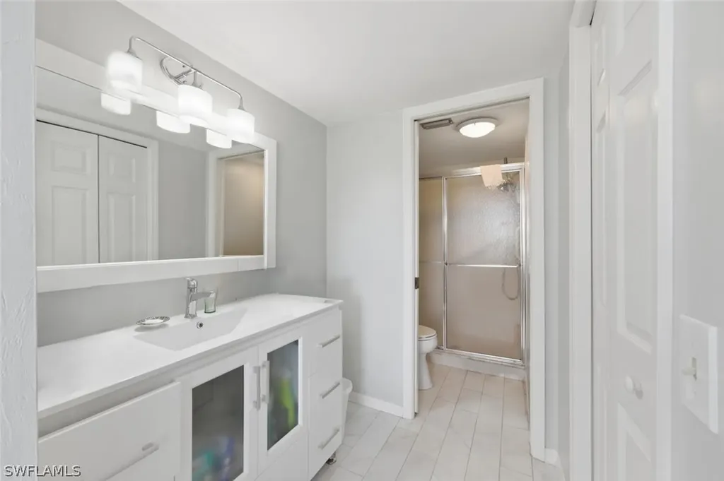 7300 Saint Ives Way Naples FL 34104