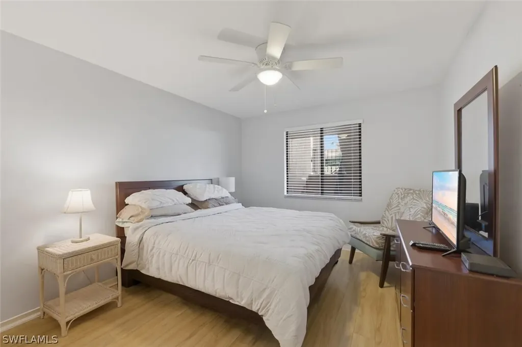 7300 Saint Ives Way Naples FL 34104