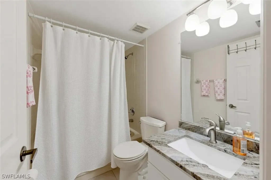 7300 Saint Ives Way Naples FL 34104