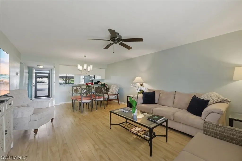 7300 Saint Ives Way Naples FL 34104