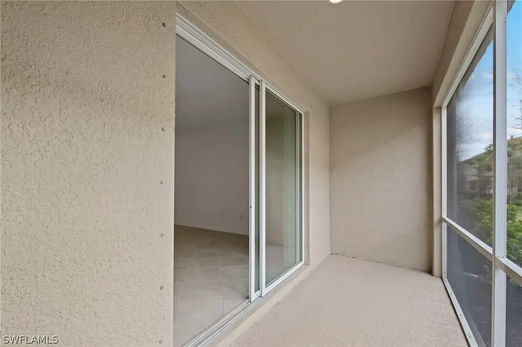 2827 Blossom Way Naples FL 34120