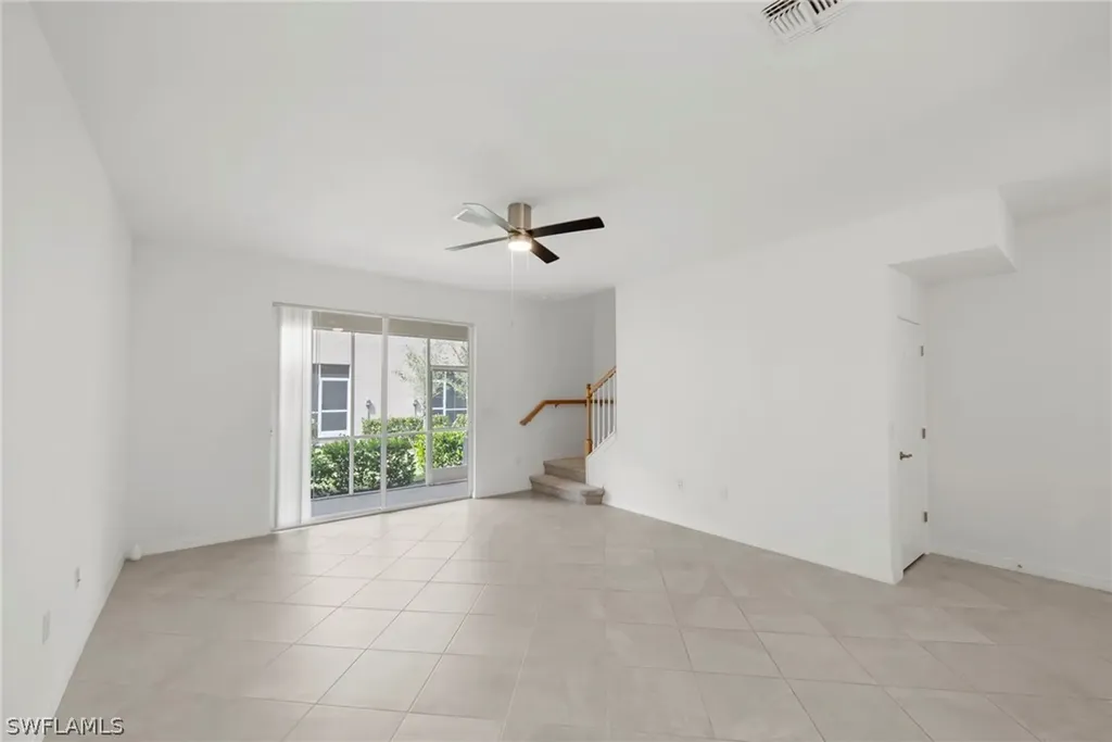 2827 Blossom Way Naples FL 34120