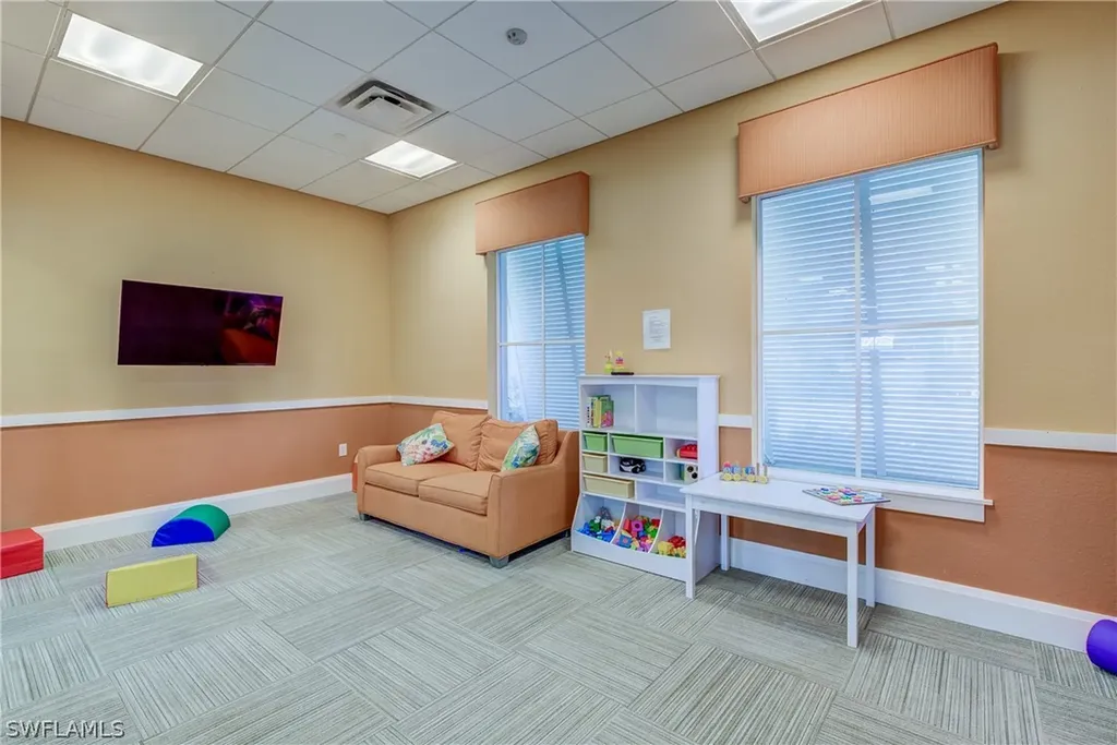 2827 Blossom Way Naples FL 34120