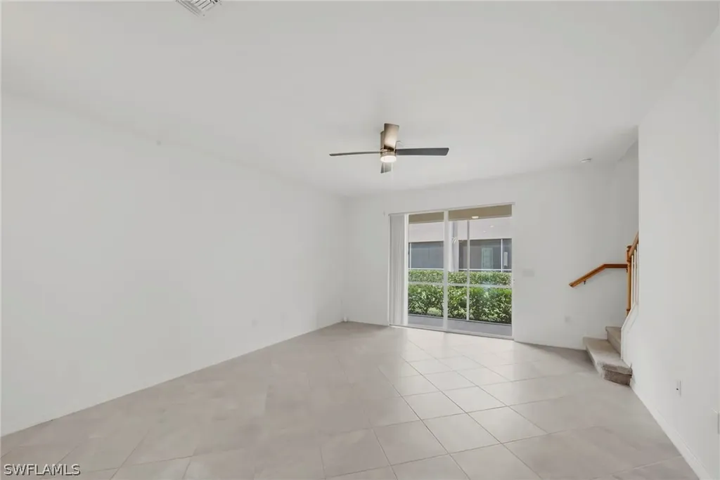 2827 Blossom Way Naples FL 34120