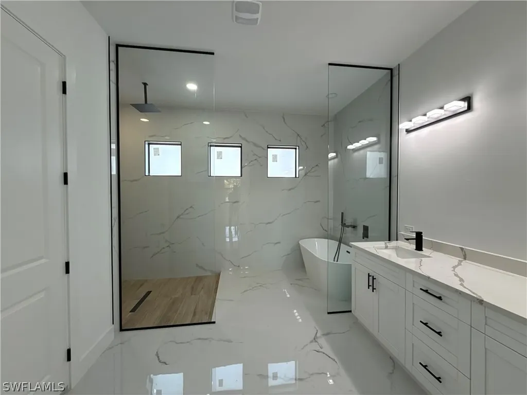 3510 NW 46th Avenue Cape Coral FL 33993