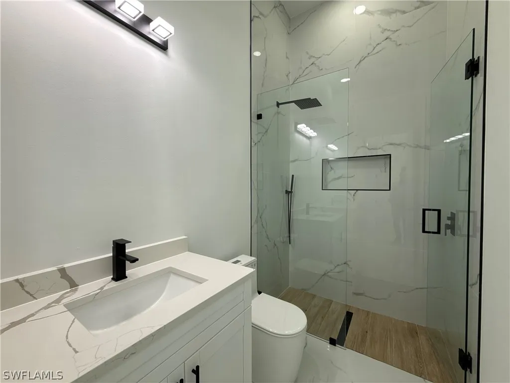 3510 NW 46th Avenue Cape Coral FL 33993