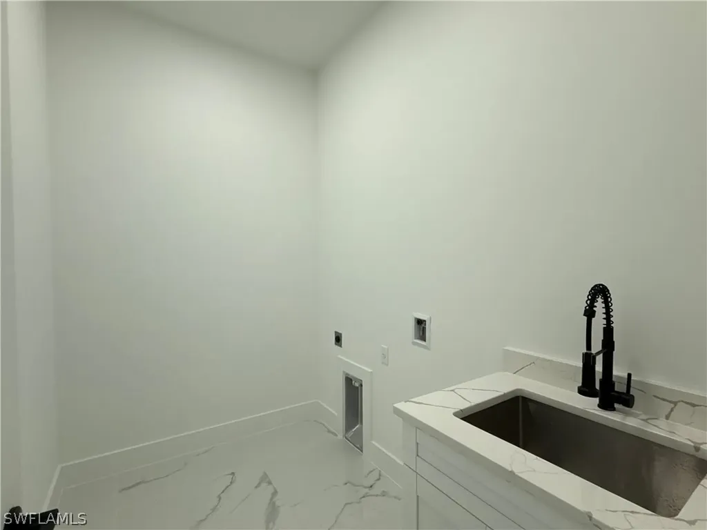 3510 NW 46th Avenue Cape Coral FL 33993