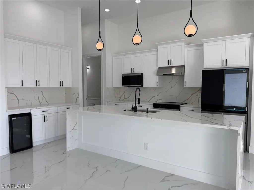 3510 NW 46th Avenue Cape Coral FL 33993