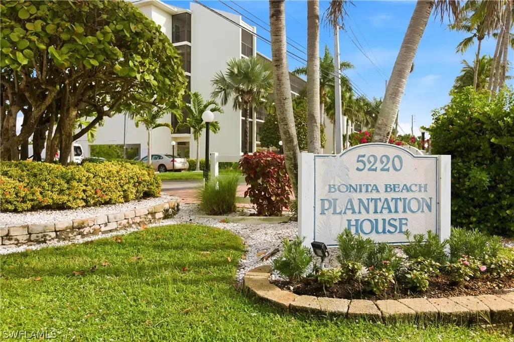 5220 Bonita Beach Road SW Bonita Springs FL 34134