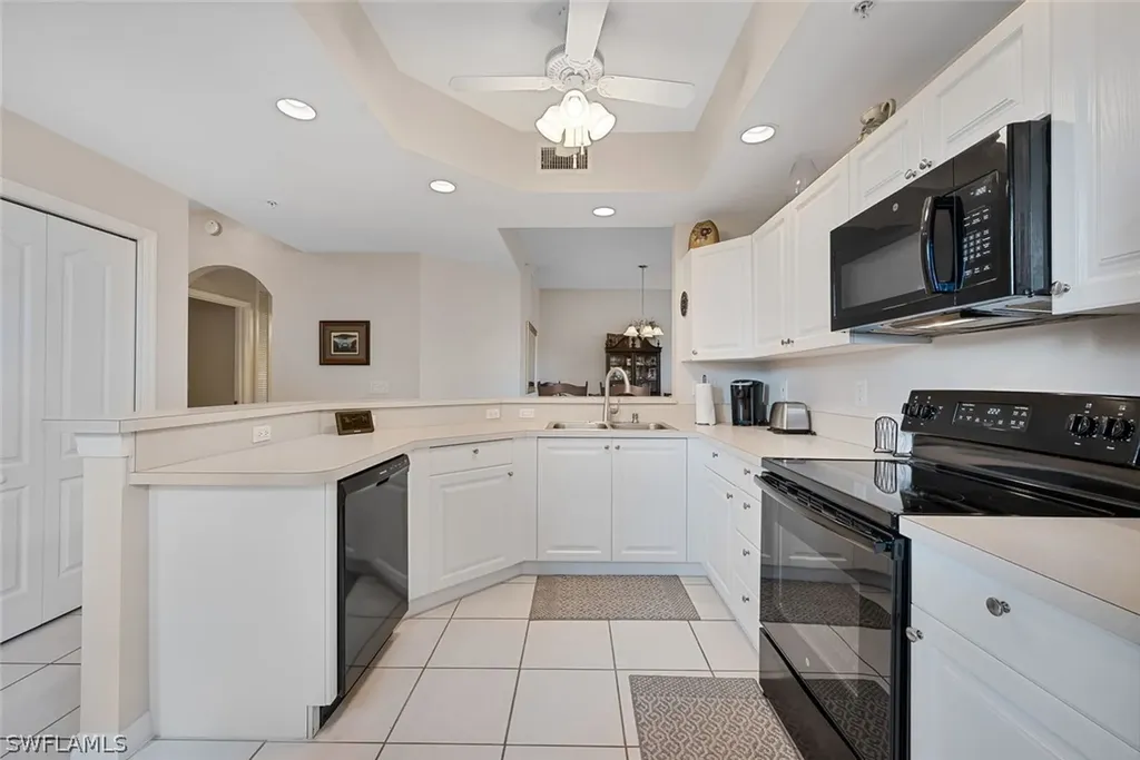 2880 Cypress Trace Circle Naples FL 34119