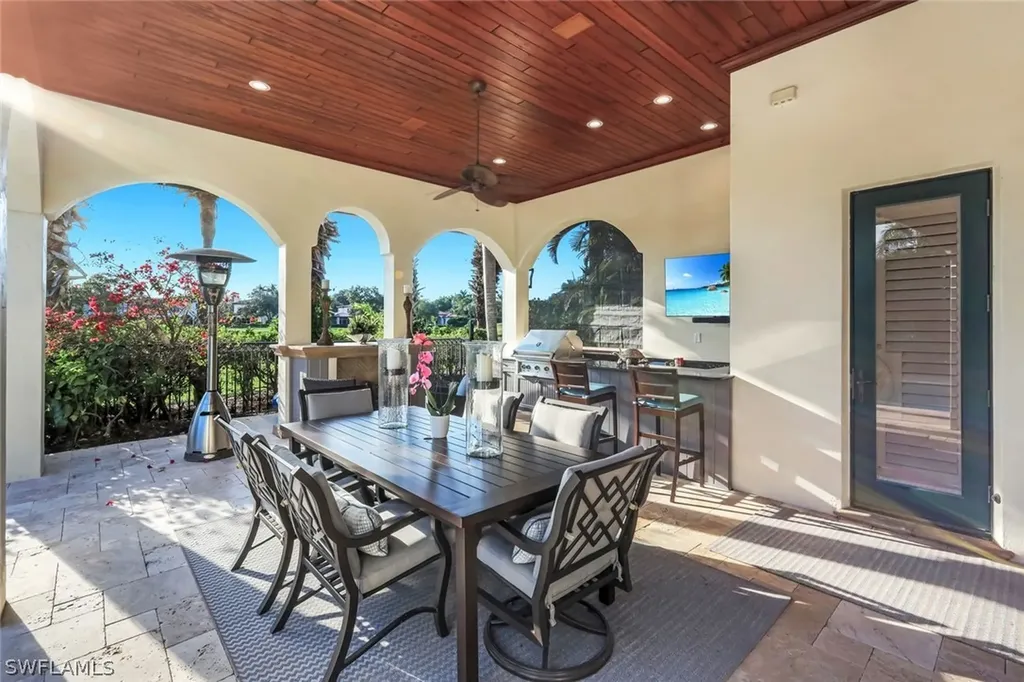 1561 Marsh Wren Lane Naples FL 34105