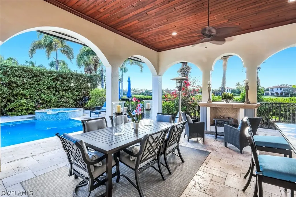 1561 Marsh Wren Lane Naples FL 34105