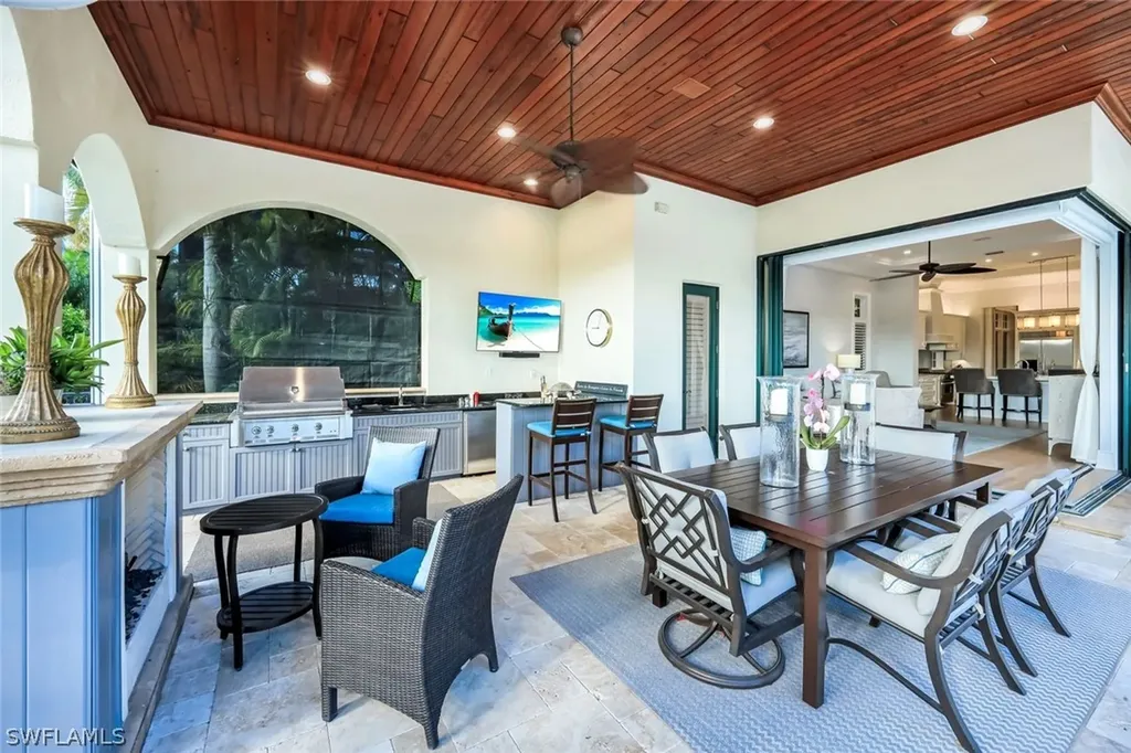 1561 Marsh Wren Lane Naples FL 34105