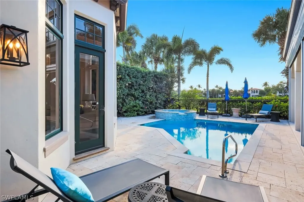 1561 Marsh Wren Lane Naples FL 34105