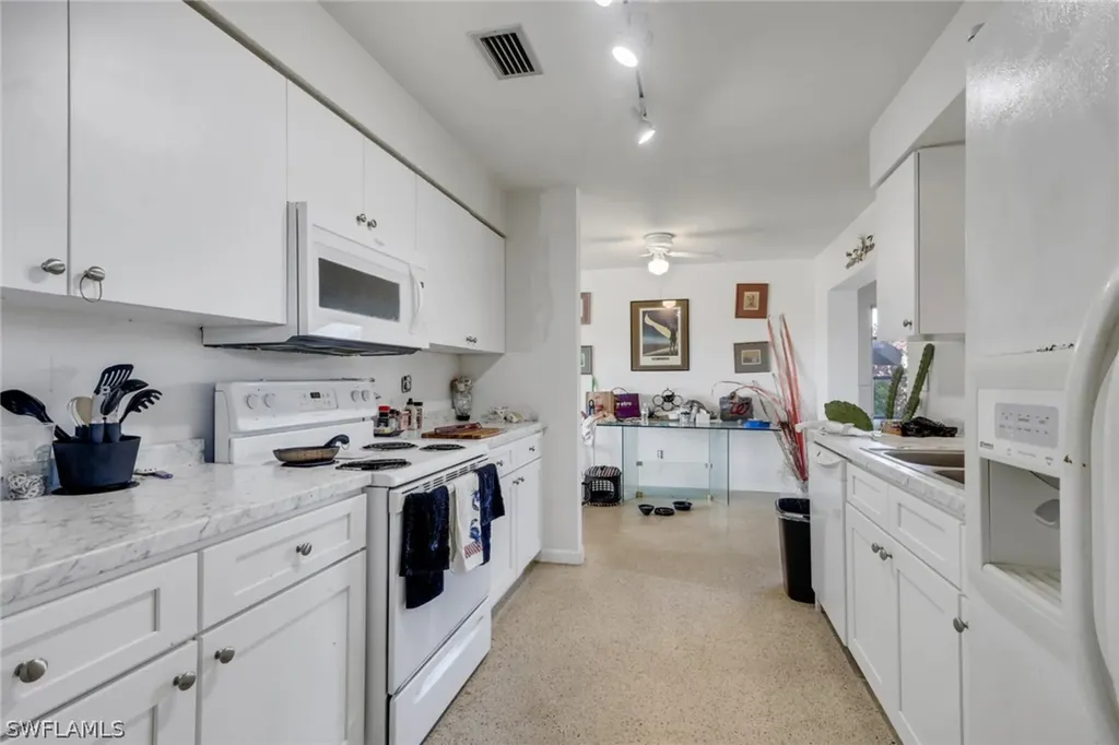 5155 Sunnybrook Court Cape Coral FL 33904