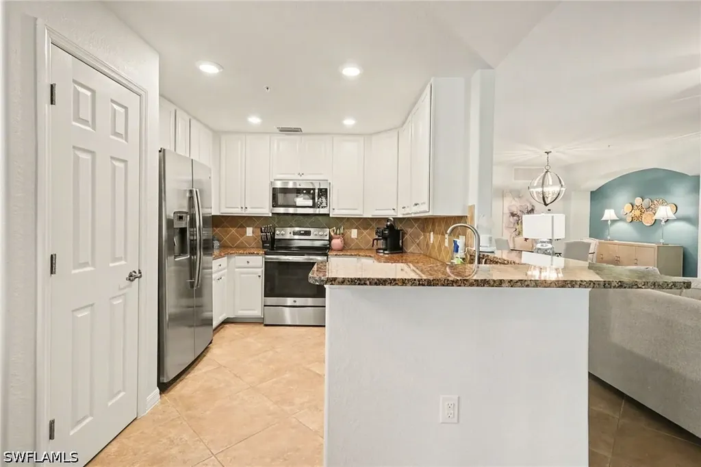 28050 Cookstown Court Bonita Springs FL 34135