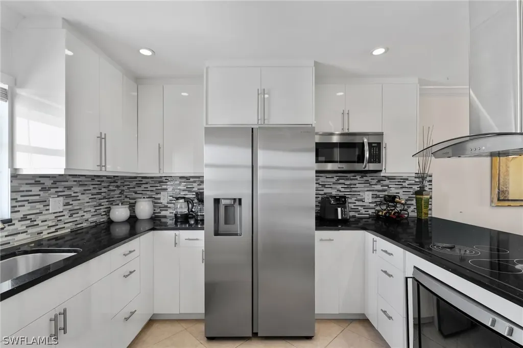 4616 Skyline Boulevard Cape Coral FL 33914