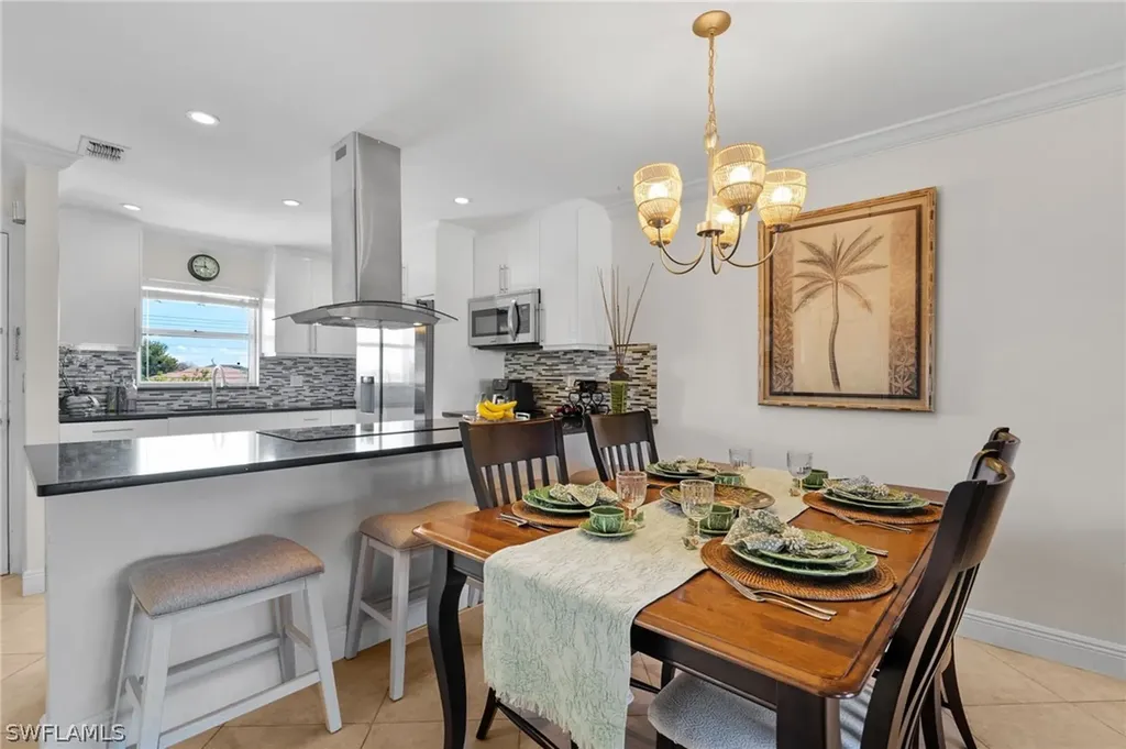 4616 Skyline Boulevard Cape Coral FL 33914