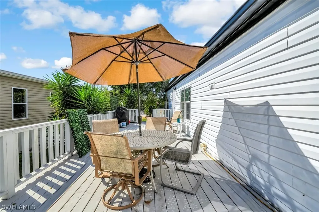 610 Sunset Drive Goodland FL 34140