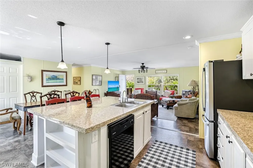 610 Sunset Drive Goodland FL 34140