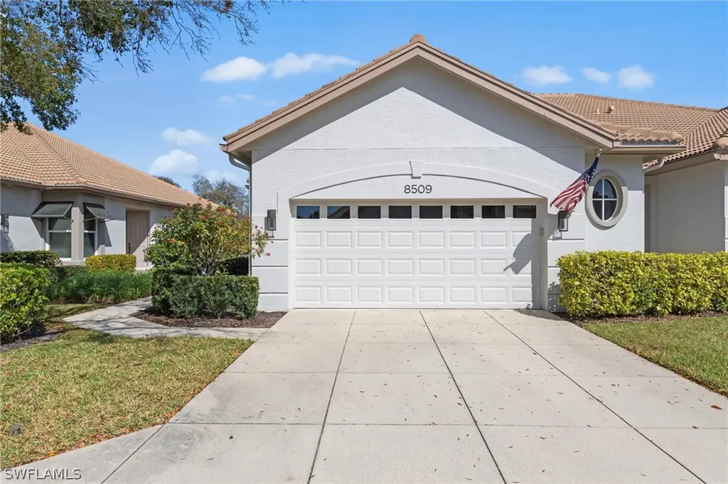 8509 Fairway Bend Drive Estero FL 33967